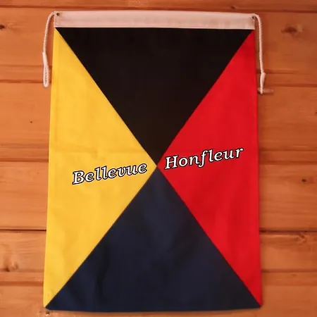 Le Bellevue - Beautiful Sea View דירה *