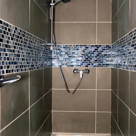 Le Bellevue - Beautiful Sea View דירה הונפלר