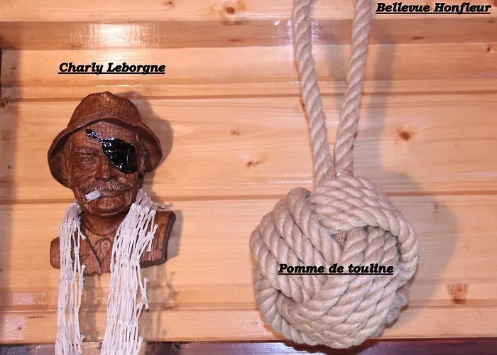 Le Bellevue - Beautiful Sea View Honfleur